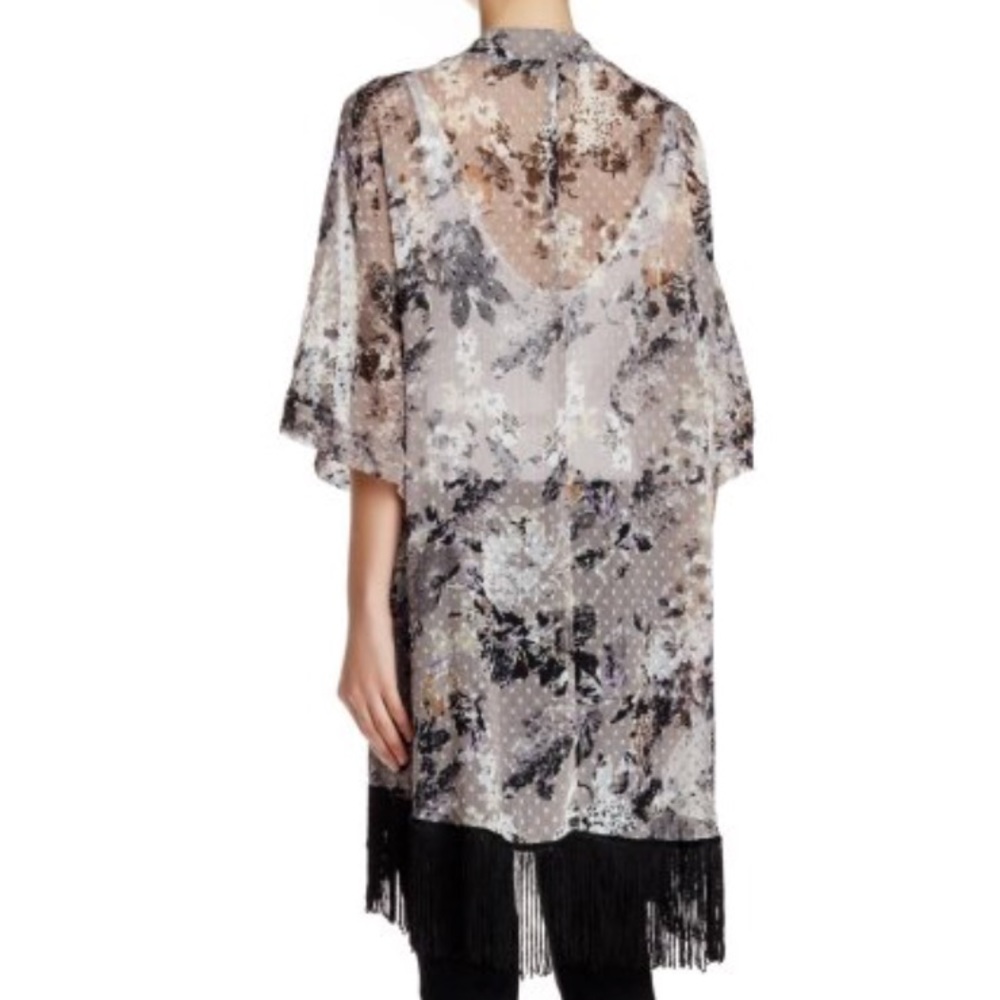 Floral Kimono - Picture 2 of 4